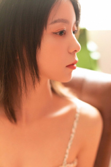 穿黑色丝袜